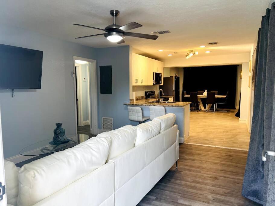 3Bdrm Modern Entertainment Home Orlando Exteriör bild
